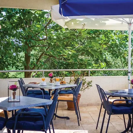 Fourteen-bedroom Holiday In Sveti Petar Сasa de vacaciones Sveti Petar (Zadar)